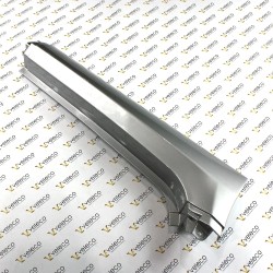 Srebrny próg pokrywający prawy tył Advena