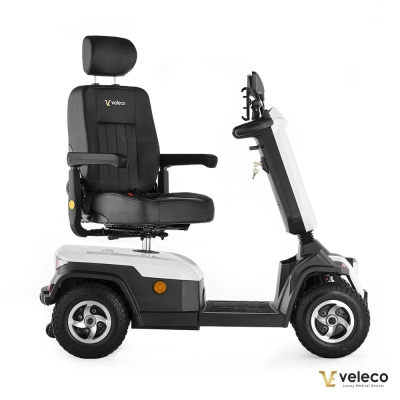Veleco SHARPY: scooter de movilidad de 4 ruedas con asiento tipo capitán